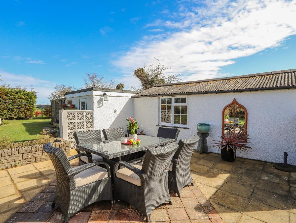 Ty Hen Pwllheli Exterior photo